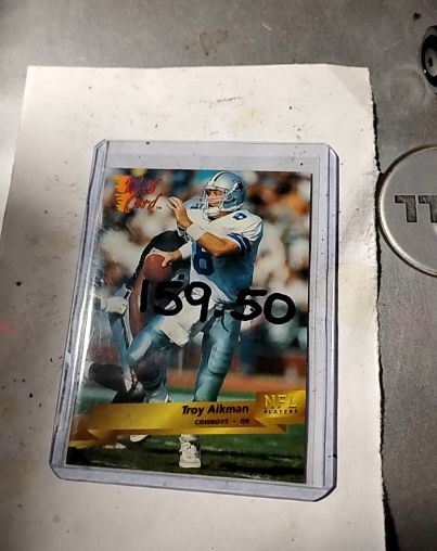 1993 Wild Card #86 Troy Aikman — front
