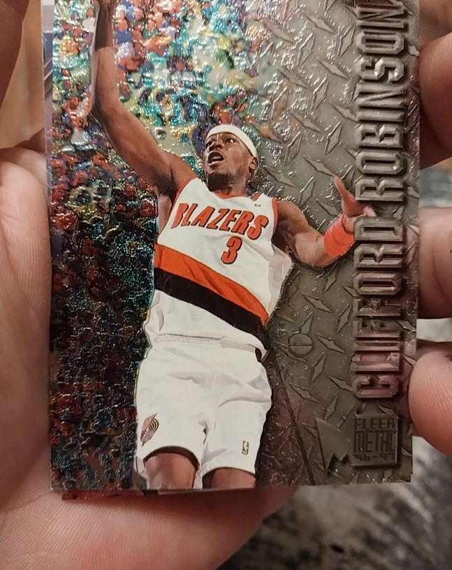 1996-97 Fleer Metal #80 Clifford Robinson — front