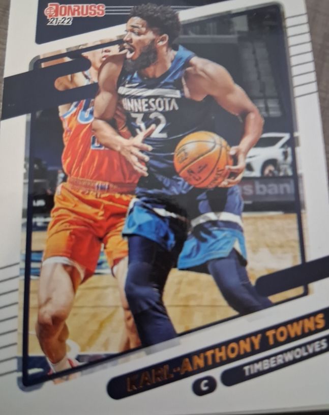 2021-22 Donruss #75 Karl-Anthony Towns — front