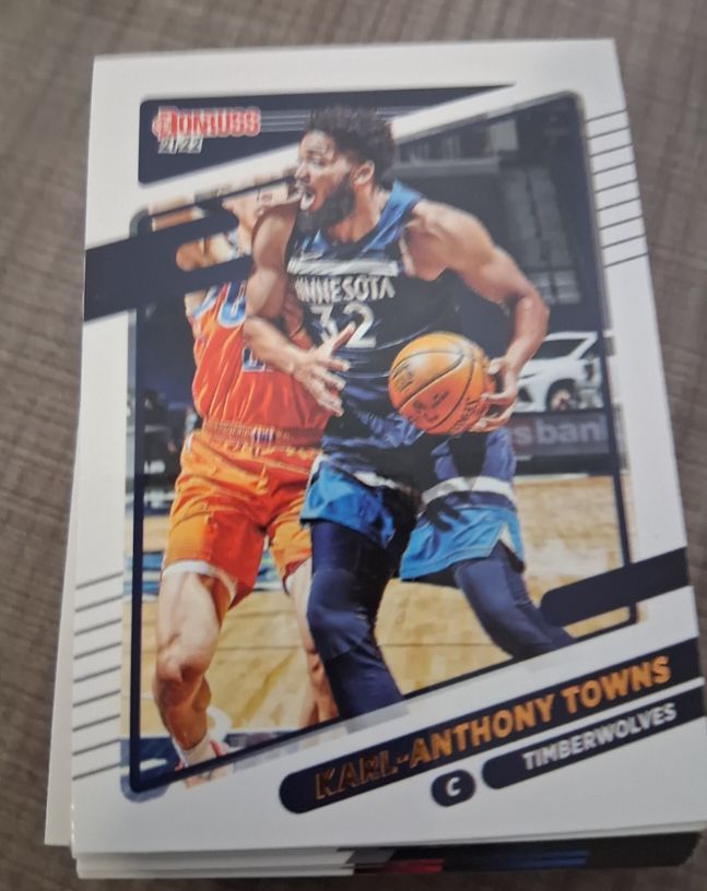 2021-22 Donruss #75 Karl-Anthony Towns — front