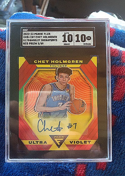 2022-23 Panini Flux UVS-CHT Chet Holmgren Ultra Violet Signatures Red Prizm #5/49 — front