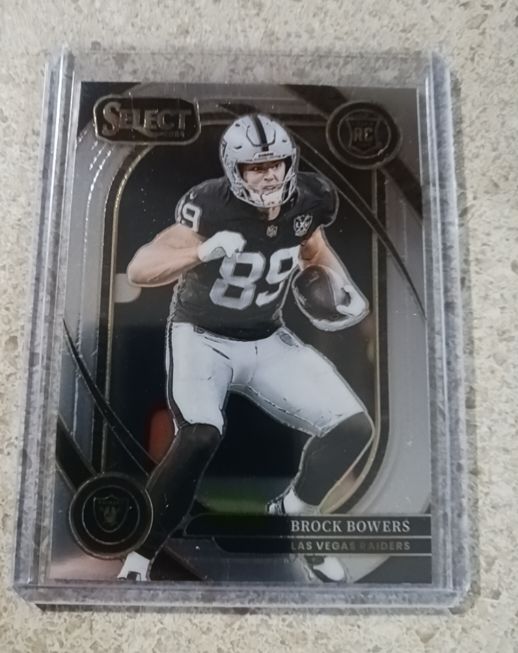 2024 Panini Select #222 Brock Bowers Club Level — front