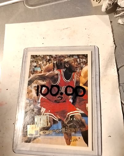 1995-96 Topps #277 Michael Jordan — front