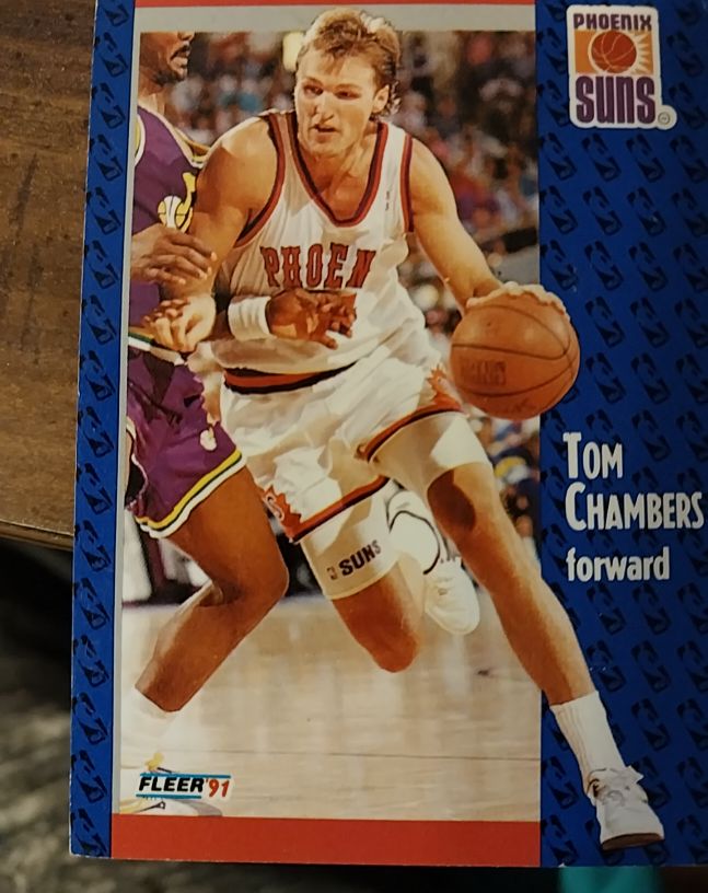 1991-92 Fleer #158 Tom Chambers — front