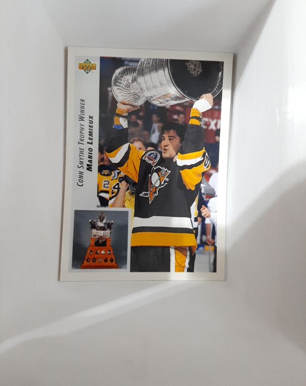 1992-93 Upper Deck #436 Mario Lemieux — front