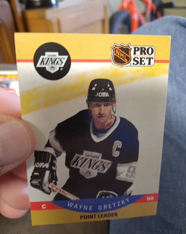 1990-91 Pro Set #394 Wayne Gretzky Point Leader — front