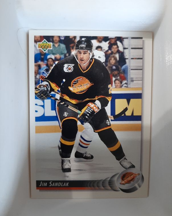 1992-93 Upper Deck #120 Jim Sandlak — front