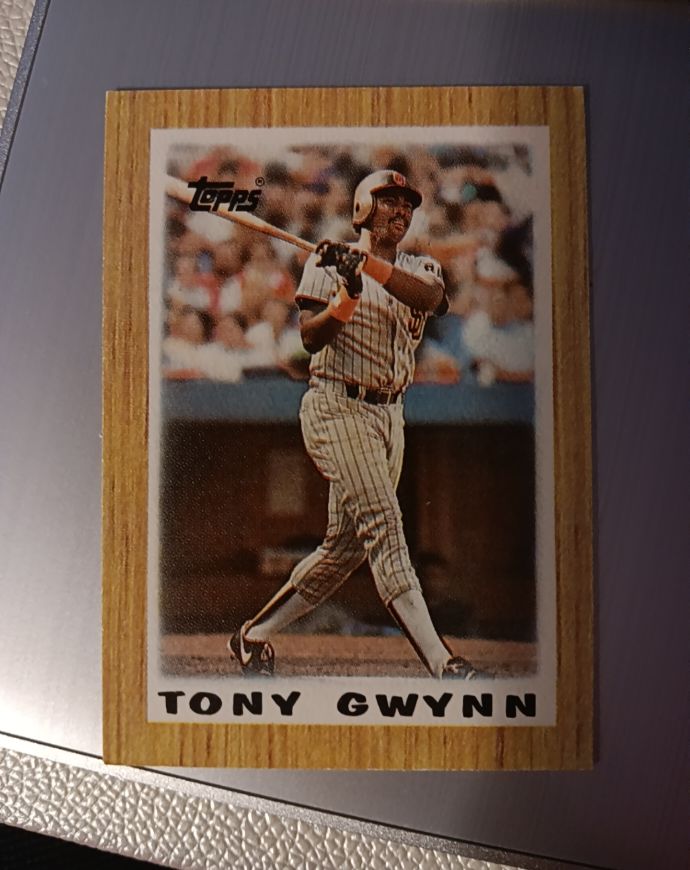 1987 Topps Mini League Leaders #35 Tony Gwynn — front