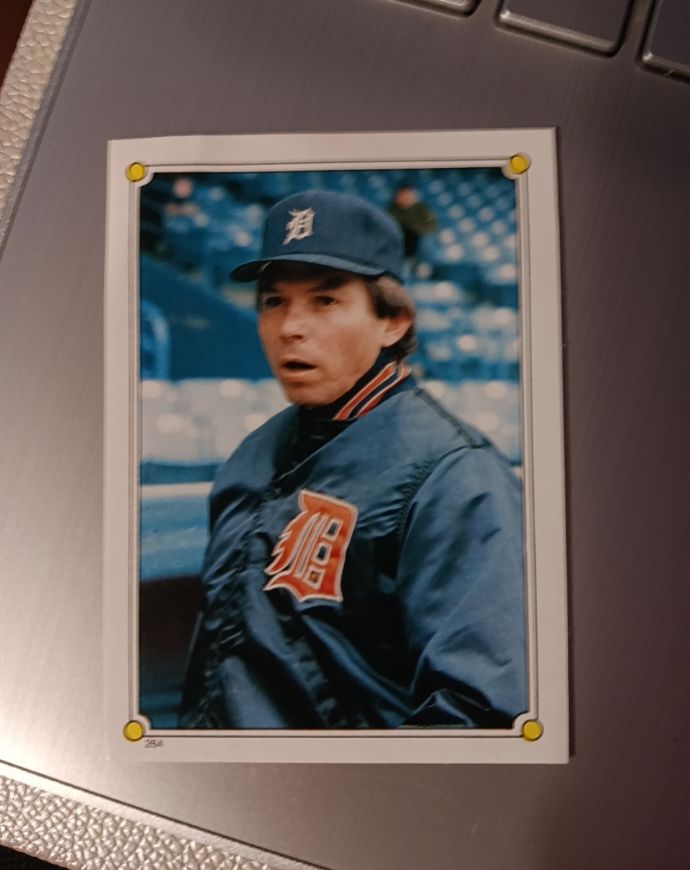 1987 Topps Stickers #264 Darrell Evans — front