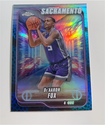2024-25 Topps Chrome #109 De'Aaron Fox — front