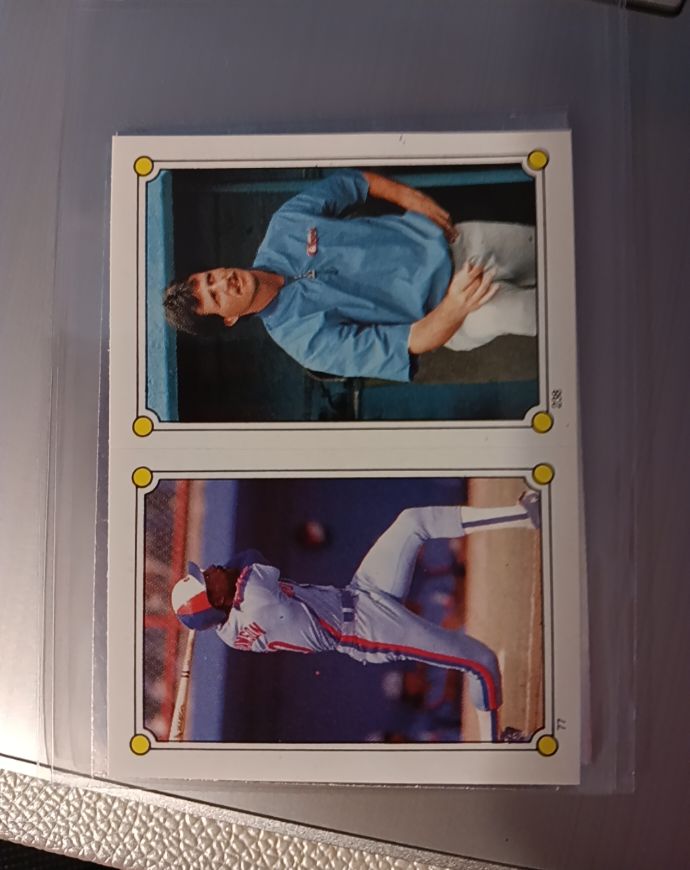 1987 Topps Stickers #77 Andre Dawson / Greg Harris — front