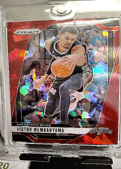 2024-25 Panini Prizm #172 Victor Wembanyama — front