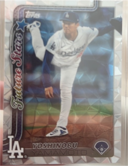 2025 Topps #231 Yoshinobu Yamamoto — front