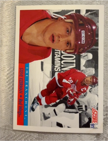 1991-92 Score American #419 Steve Yzerman Detroit Red Wings — front