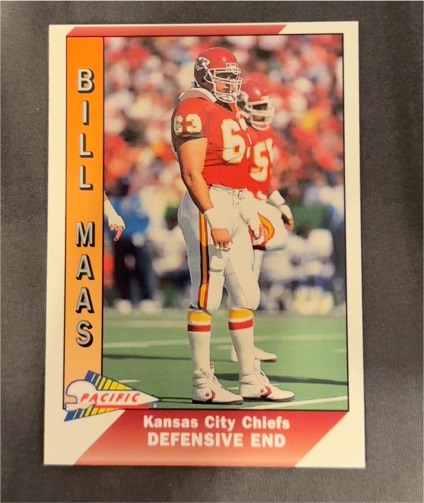 1991 Pacific #211 Bill Maas — front