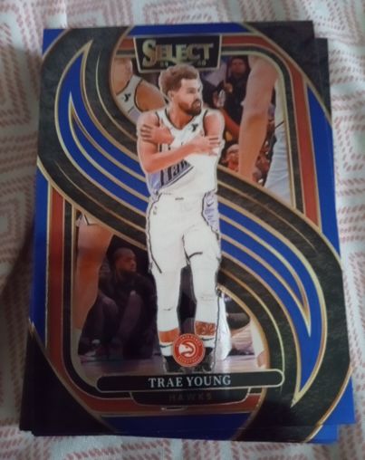 2024-25 Panini Select #123 Trae Young Premier Level Blue Prizm — front