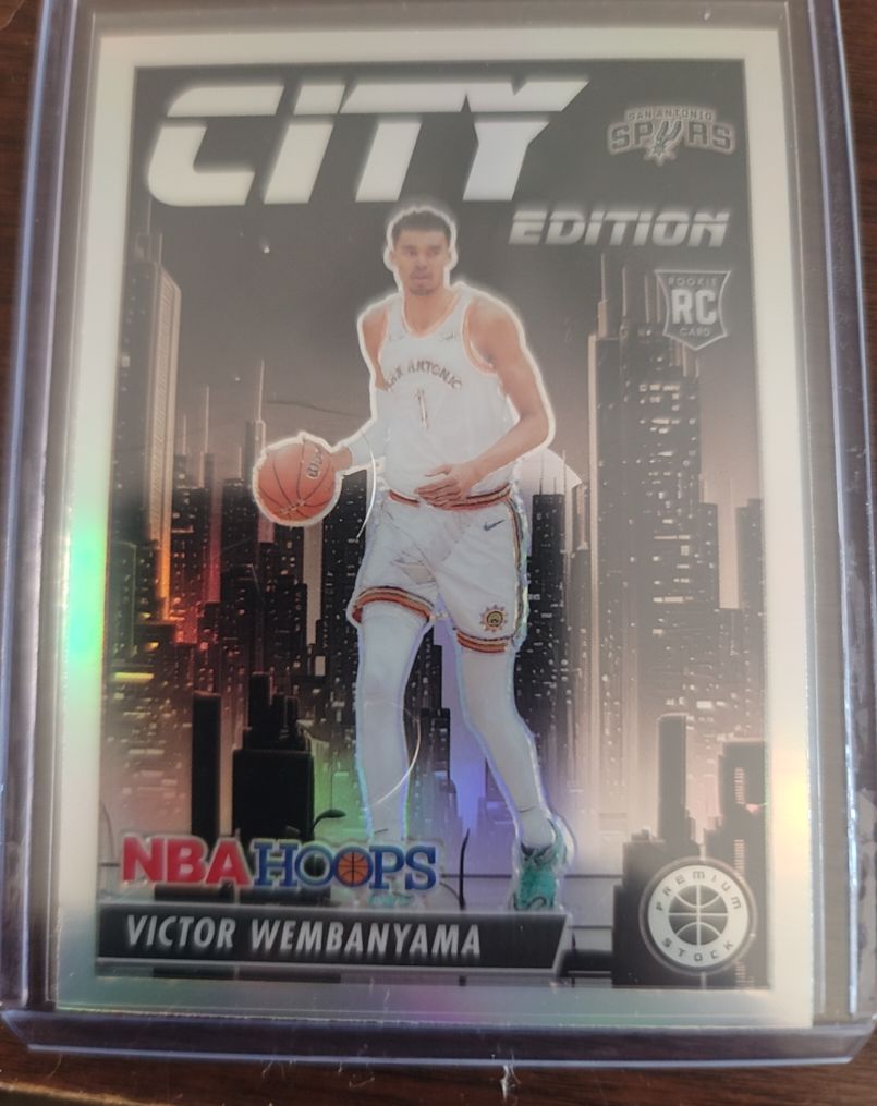 2023-24 Panini NBA Hoops Premium Stock City Edition #25 Victor Wembanyama — front