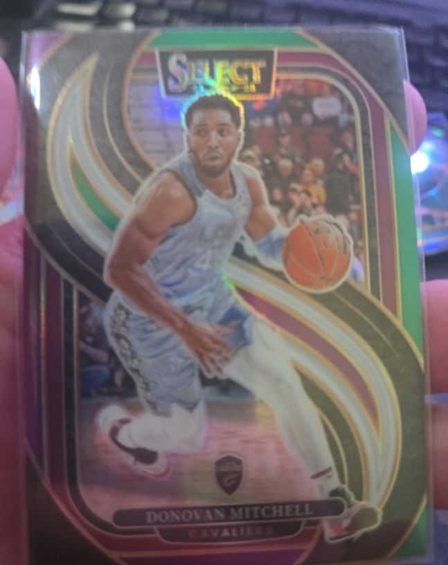 2024-25 Panini Select #155 Donovan Mitchell — front