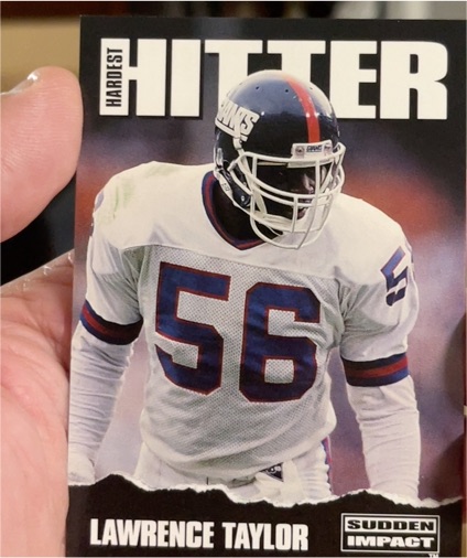 1992 SkyBox Impact #319 Lawrence Taylor — front