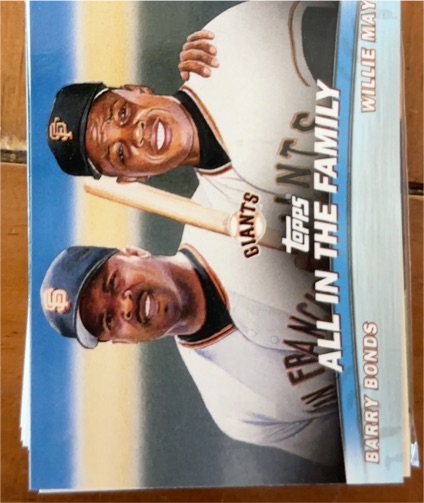 2001 Topps Combos #TC19 All in the Family Barry Bonds / Willie Mays — front