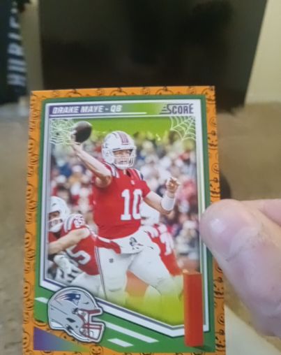 2025 Score A Treat Halloween #27 Drake Maye — front