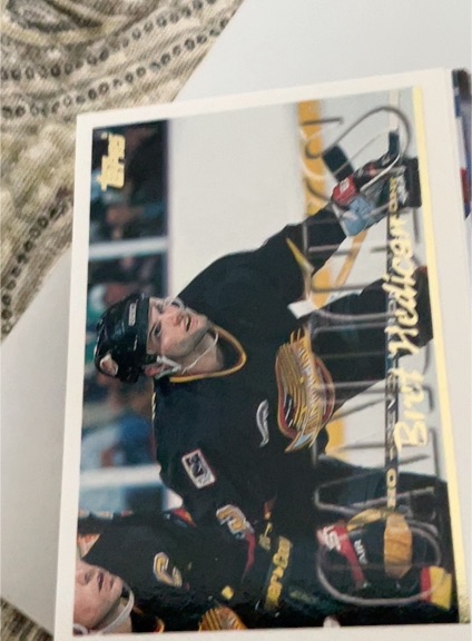 1995-96 Topps #72 Bret Hedican — front