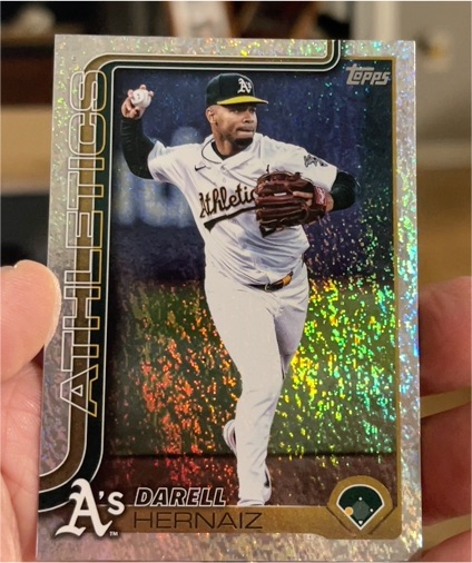 2025 Topps Series 2 #695 Darell Hernaiz — front