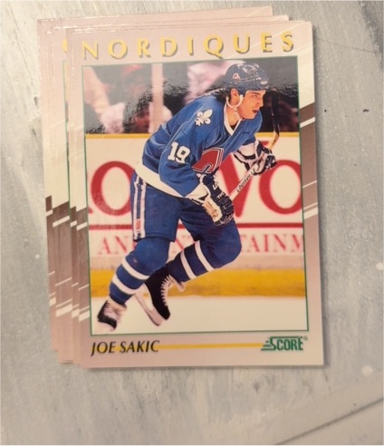 1991-92 Score Young Superstars #20 Joe Sakic — front