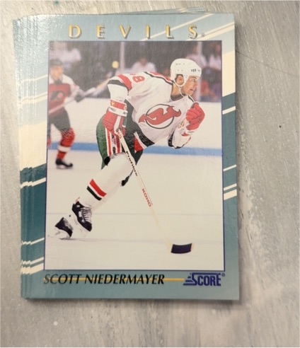 1990 Score Scott Niedermayer New Jersey Devils — front