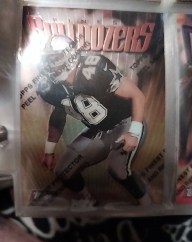 1997 Topps Finest #7 Daryl Johnston — front
