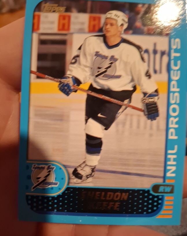 2001-02 Topps #274 Sheldon Keefe — front