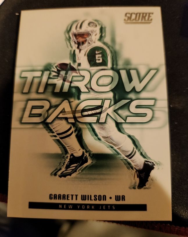2025 Panini Score #21 Garrett Wilson Throwbacks — front