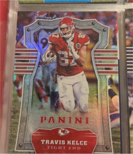 2017 Panini #26 Travis Kelce — front
