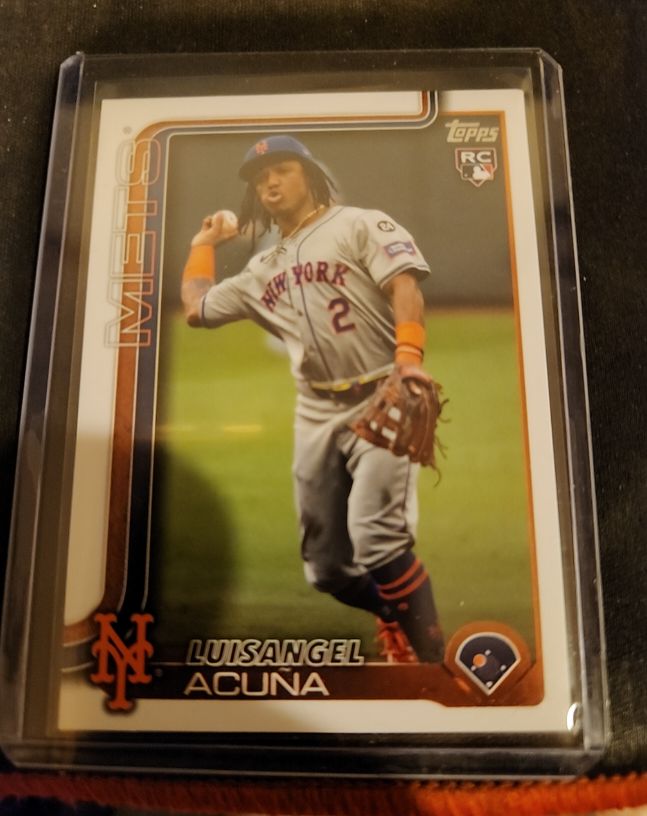 2025 Topps Series 2 #CC2-21 Luisangel Acuna — front