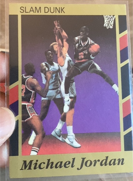 1990 Slam Dunk #7 Michael Jordan — front