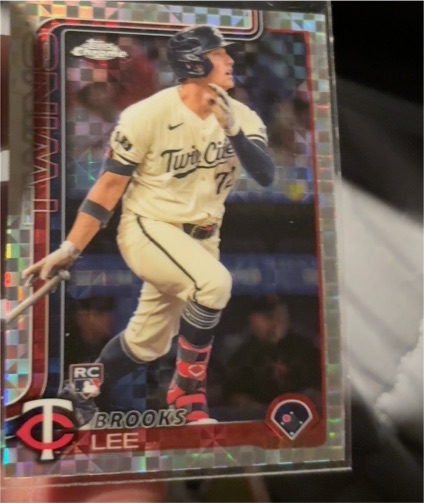 2025 Topps Series 1 #317 Brooks Lee — front