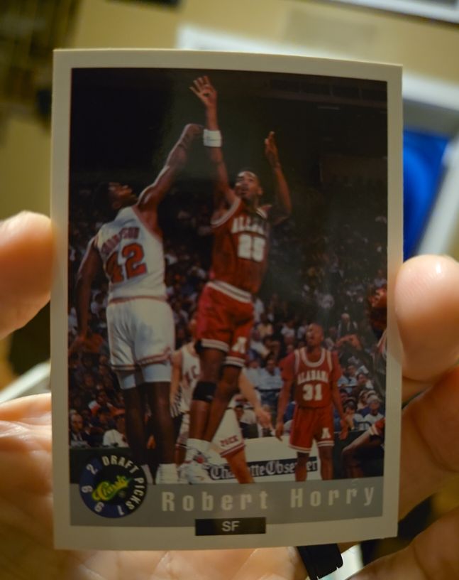 1992 Classic Draft Picks #33 Robert Horry — front