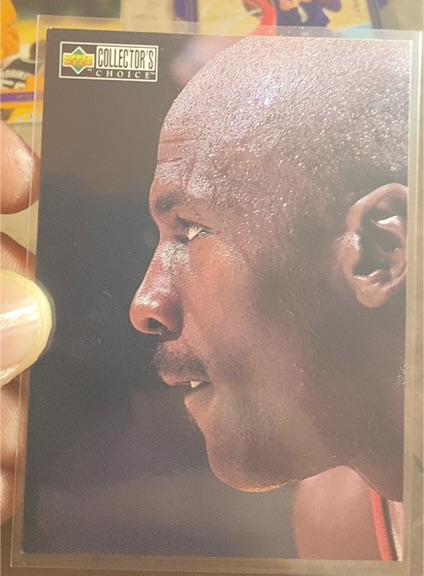 1997-98 Upper Deck Collector's Choice #387 Michael Jordan — front