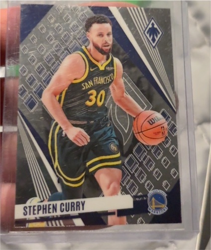 2023-24 Panini Phoenix #174 Stephen Curry — front