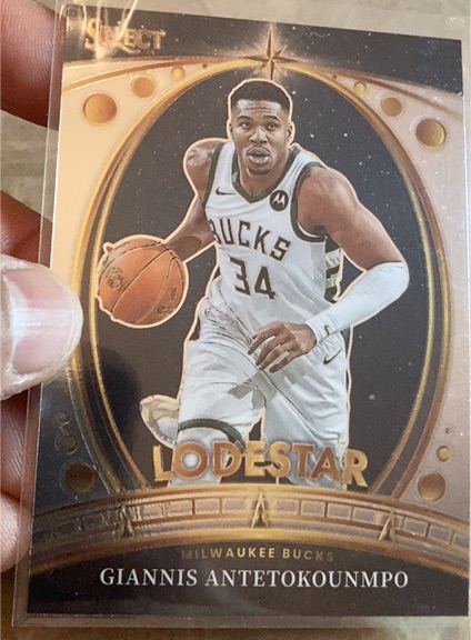 2023-24 Panini Select Lodestar #2 Giannis Antetokounmpo — front
