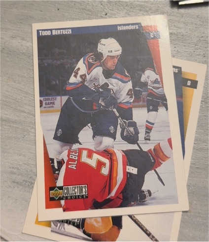 1997-98 Collector's Choice #154 Todd Bertuzzi — front
