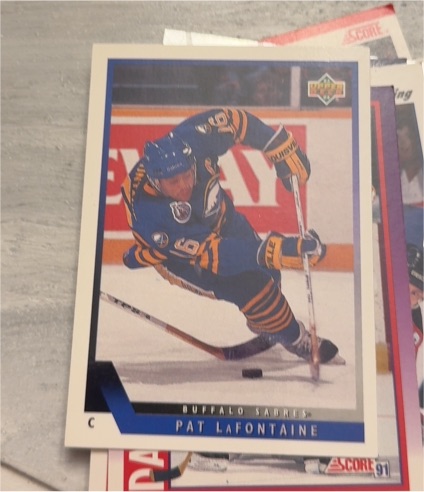 1993-94 Upper Deck #137 Pat LaFontaine — front