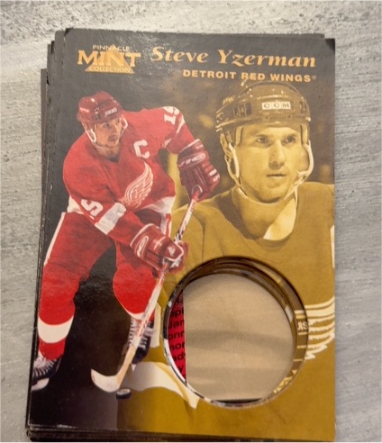 1996-97 Pinnacle Mint #12 Steve Yzerman — front