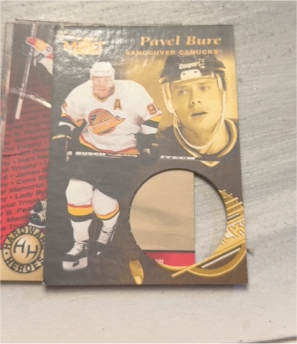 1996-97 Pinnacle Mint Pavel Bure #7 — front