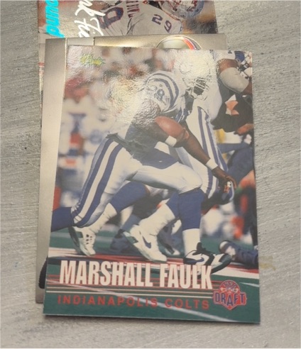 1995 Classic #107 Marshall Faulk — front