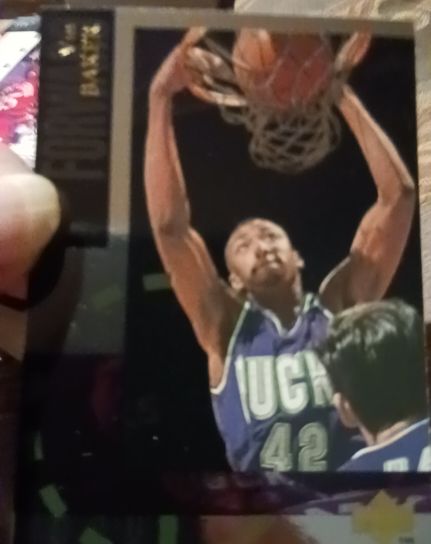 1994-95 Upper Deck Special Edition #SE51 Vin Baker — front