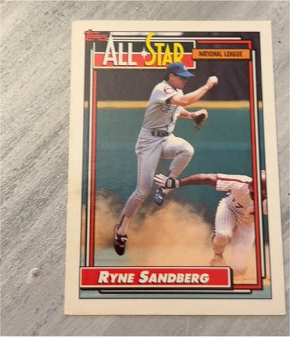 1992 Topps #387 Ryne Sandberg — front