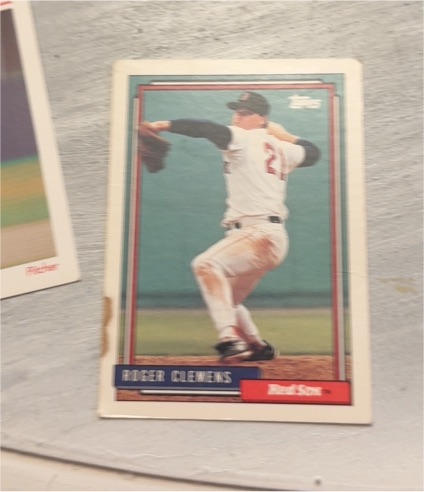 1992 Topps #150 Roger Clemens — front