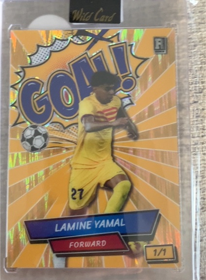 2024 Wild Card Comix #ACRR-LY2 Lamine Yamal — front
