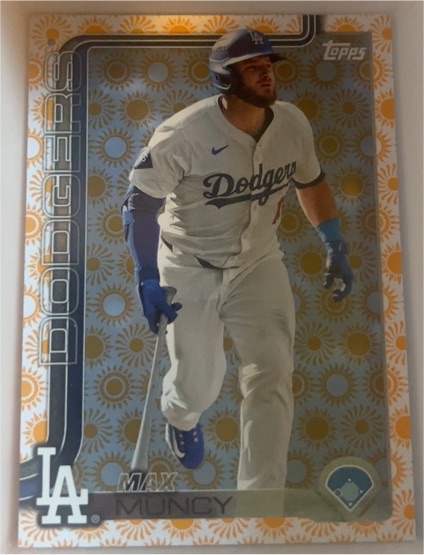 2025 Topps Series 2 #378 Max Muncy — front